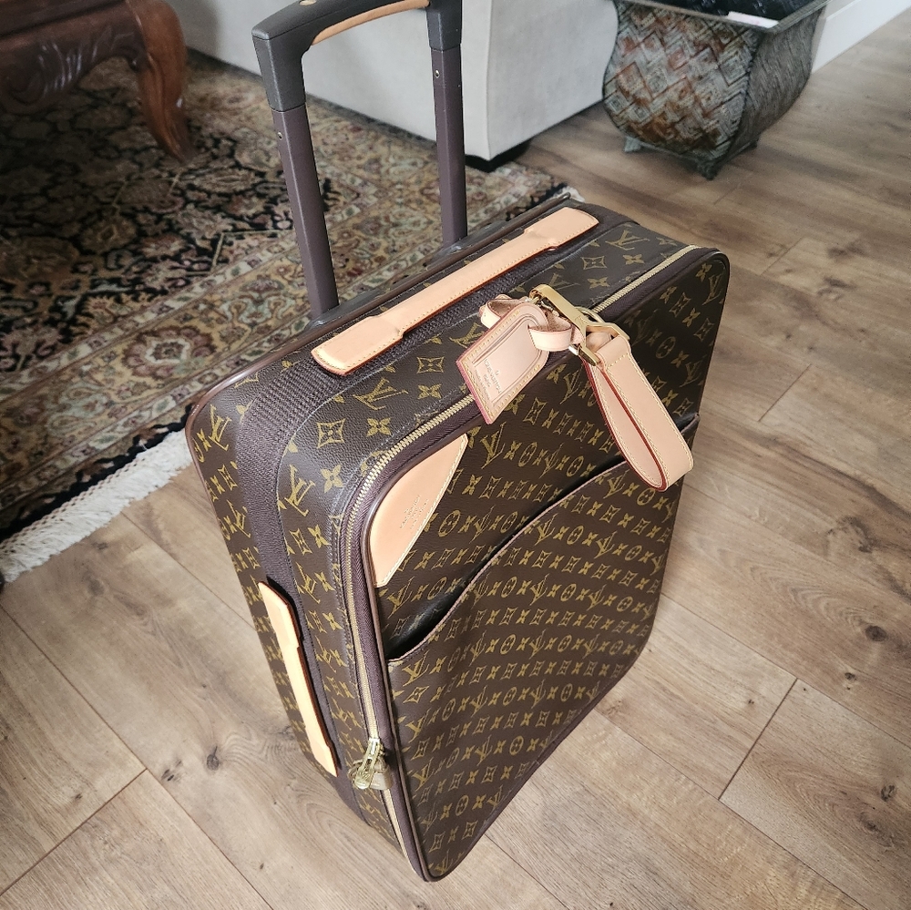 Luxury Brown Monogram Travel Bag